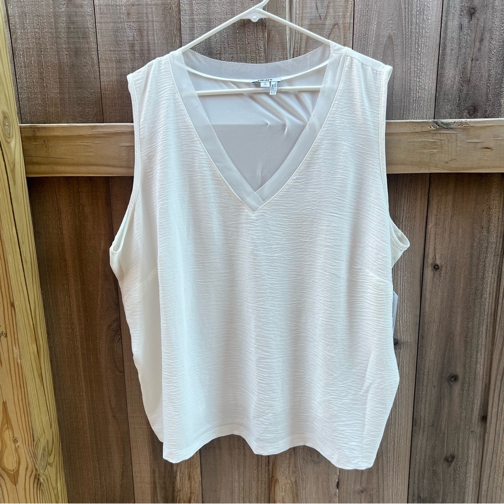 DKNY Cream Plus Size V-Neck Tank Top